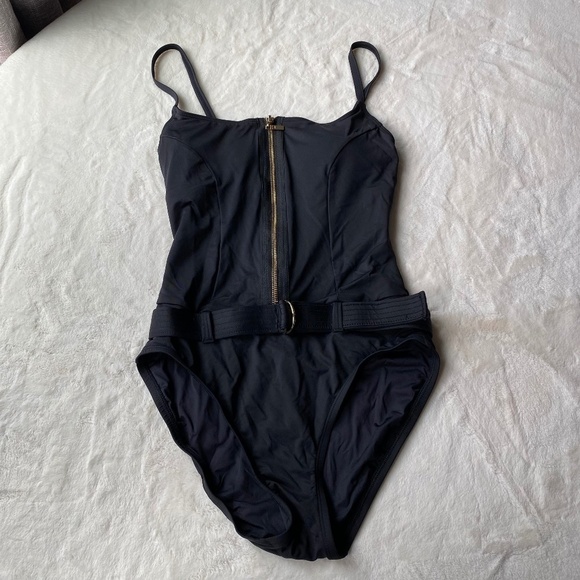 New! La Blanca Swim one piece black suit 19690 - Picture 4 of 16